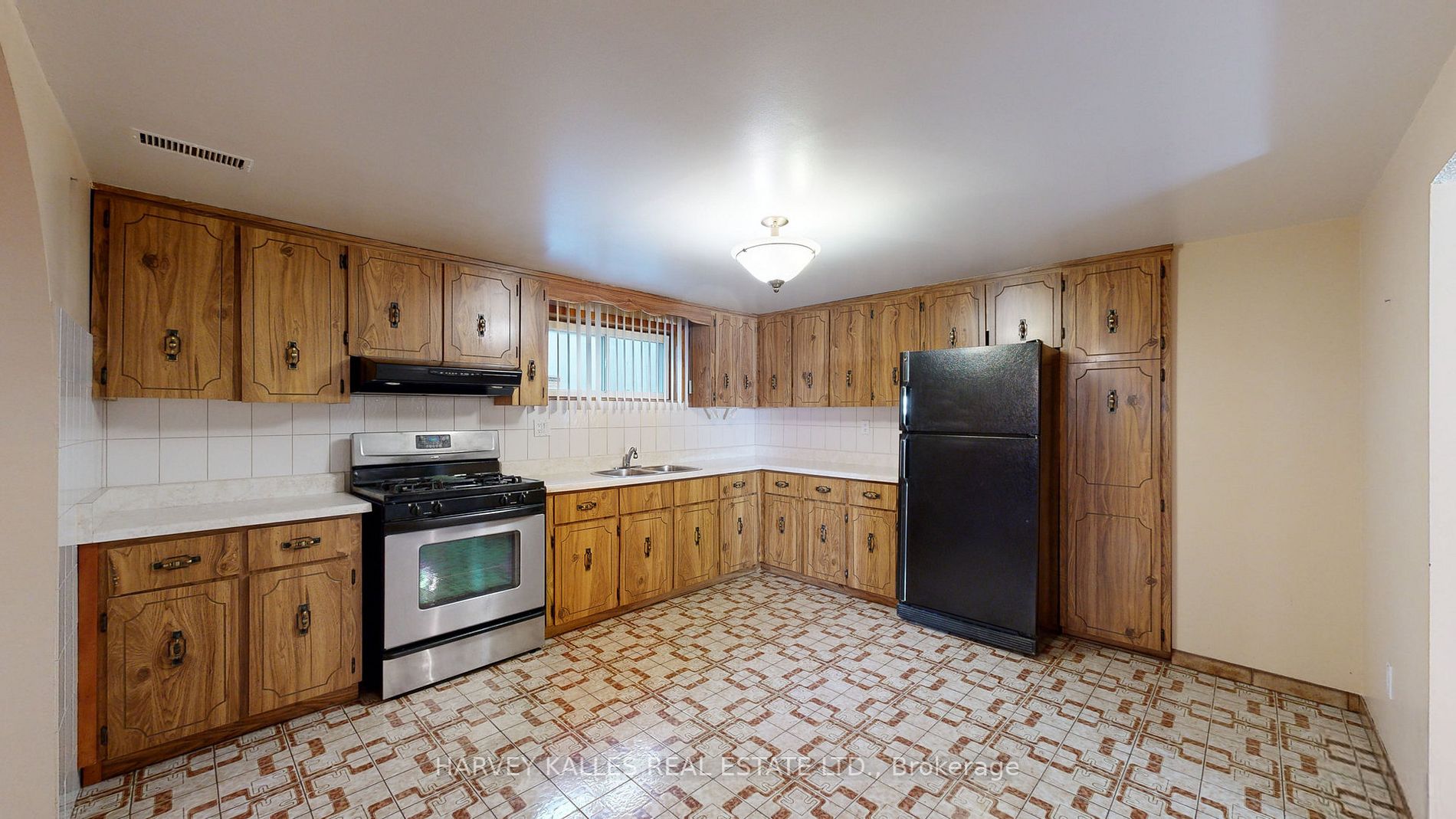 45 Sandale Gdns