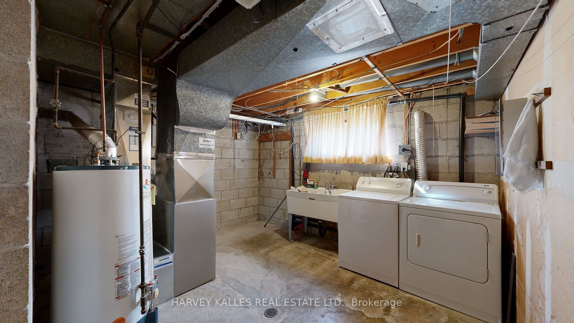 45 Sandale Gdns