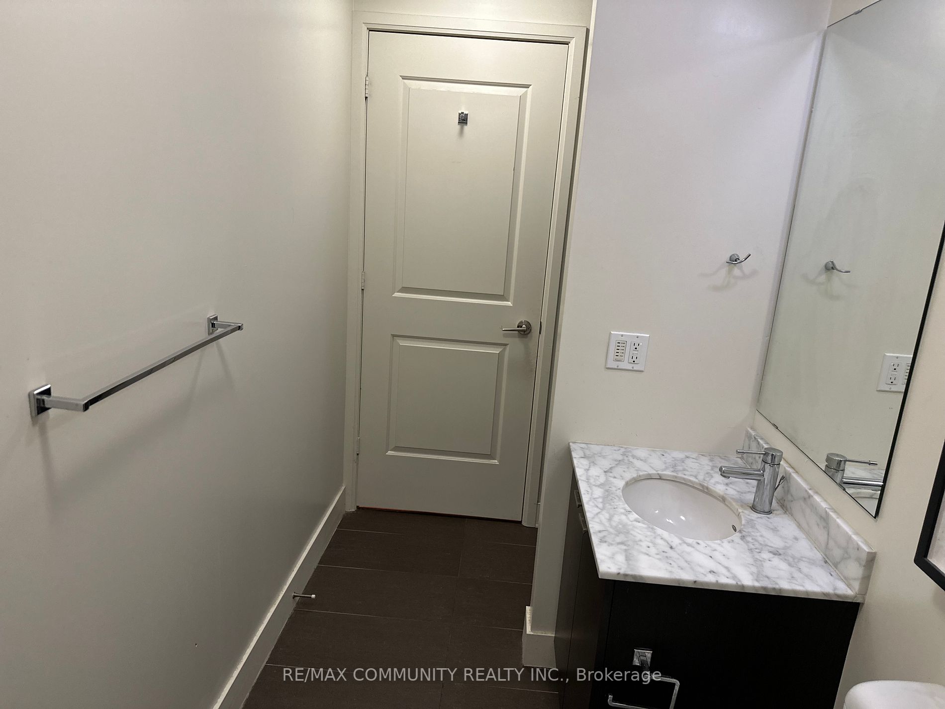 23 Sheppard Ave E, #2411