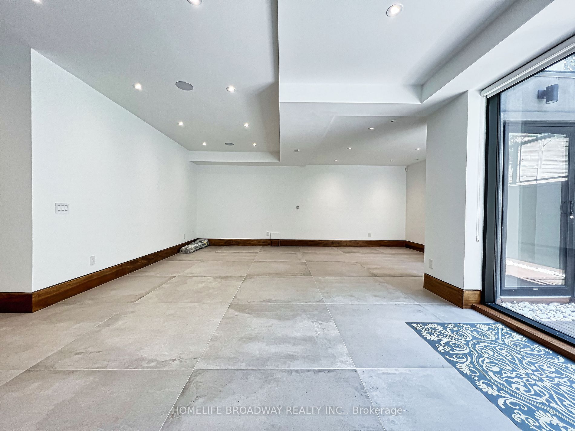 8 Tarlton Rd