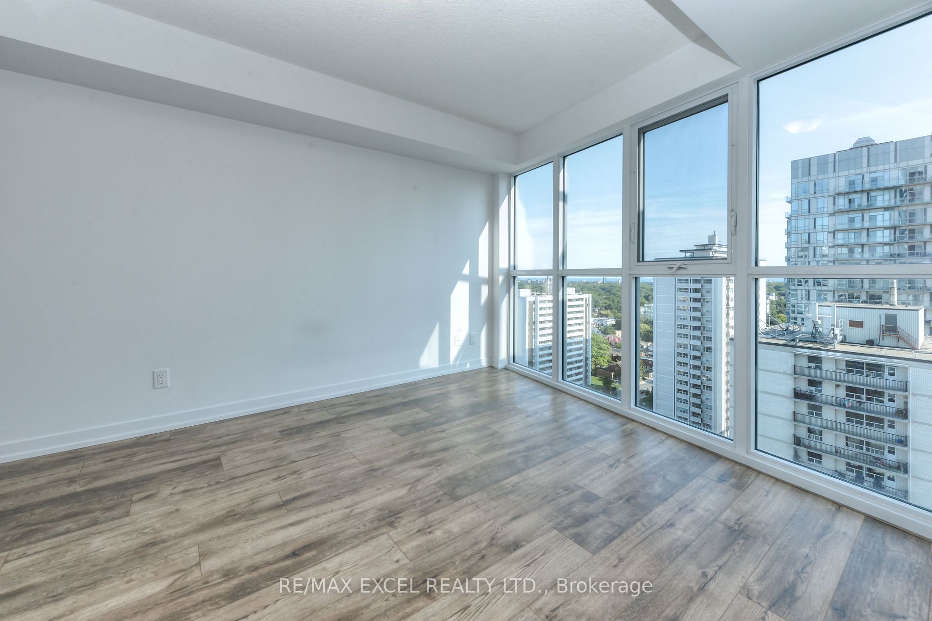 125 Redpath Ave, #1809