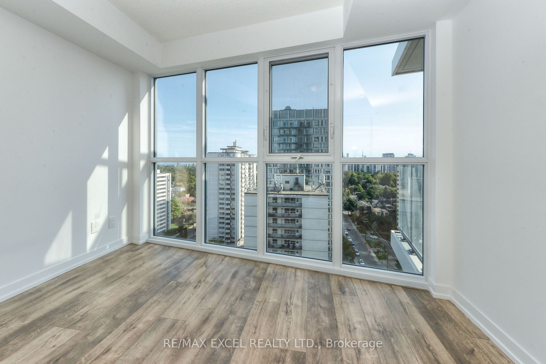 125 Redpath Ave, #1809