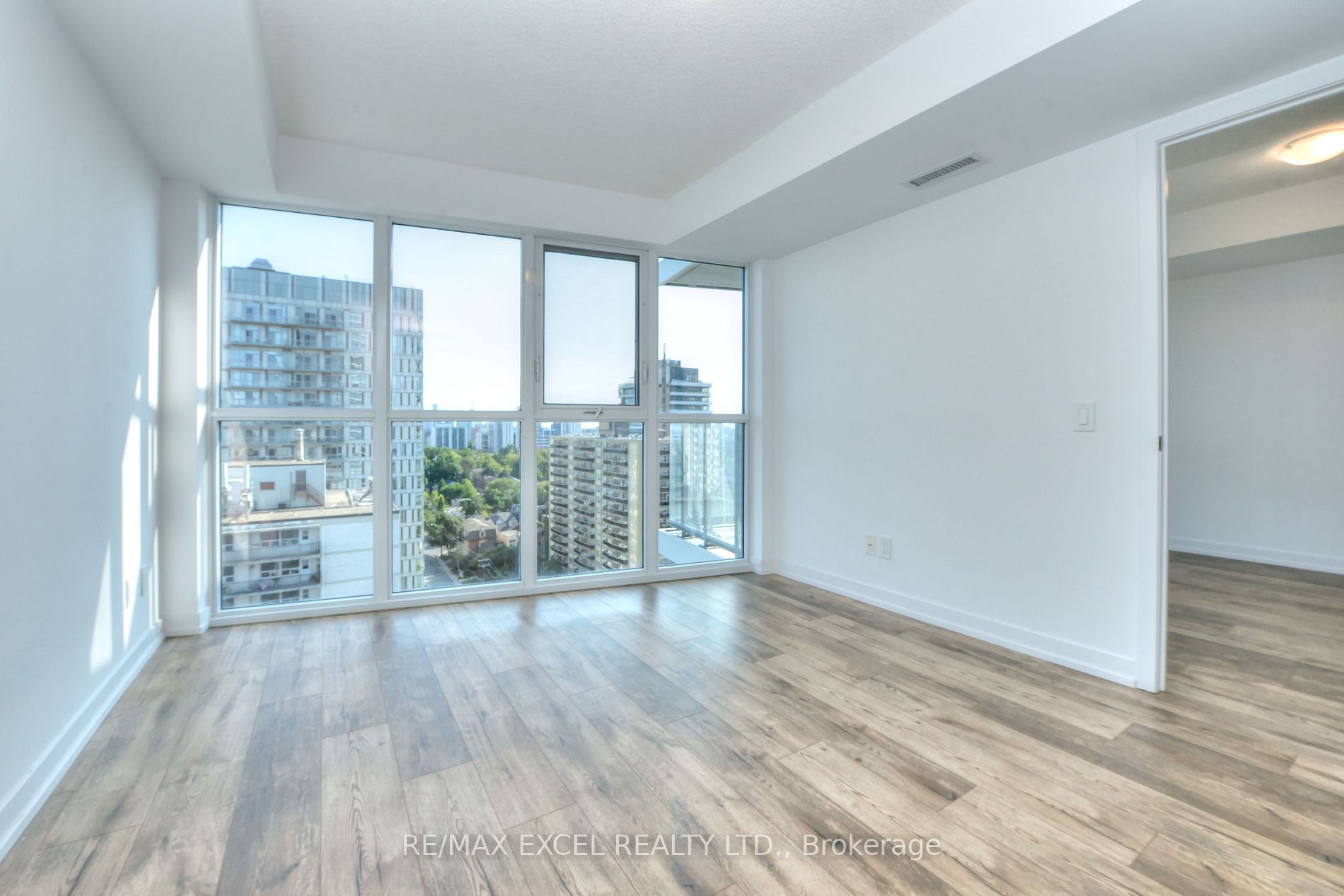 125 Redpath Ave, #1809