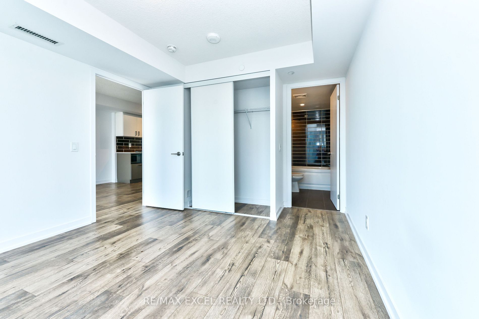 125 Redpath Ave, #1809
