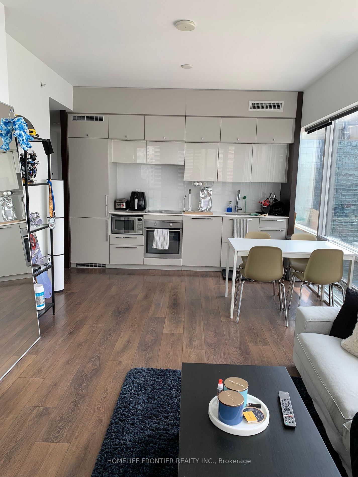15 Grenville St, #3204