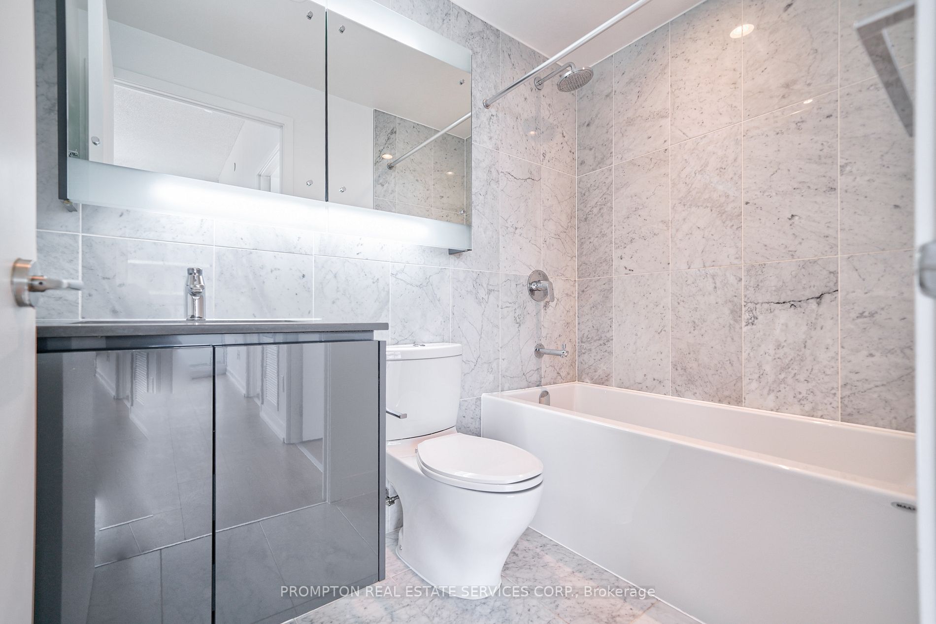 115 Mcmahon Dr, #2505