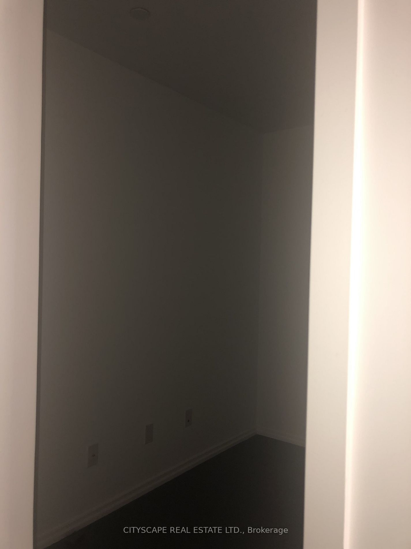 197 Yonge St, #3510