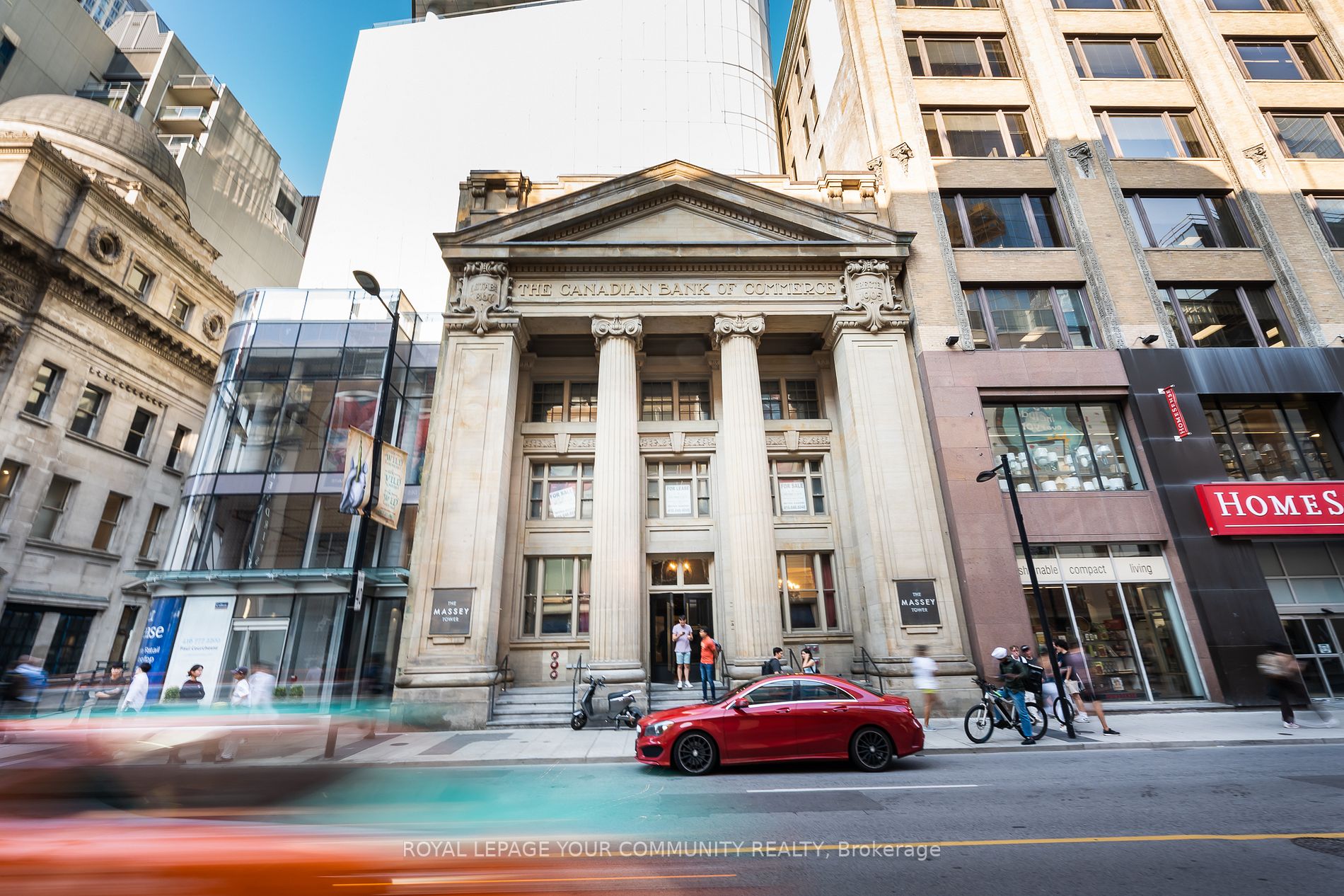 197 Yonge St E, #1404