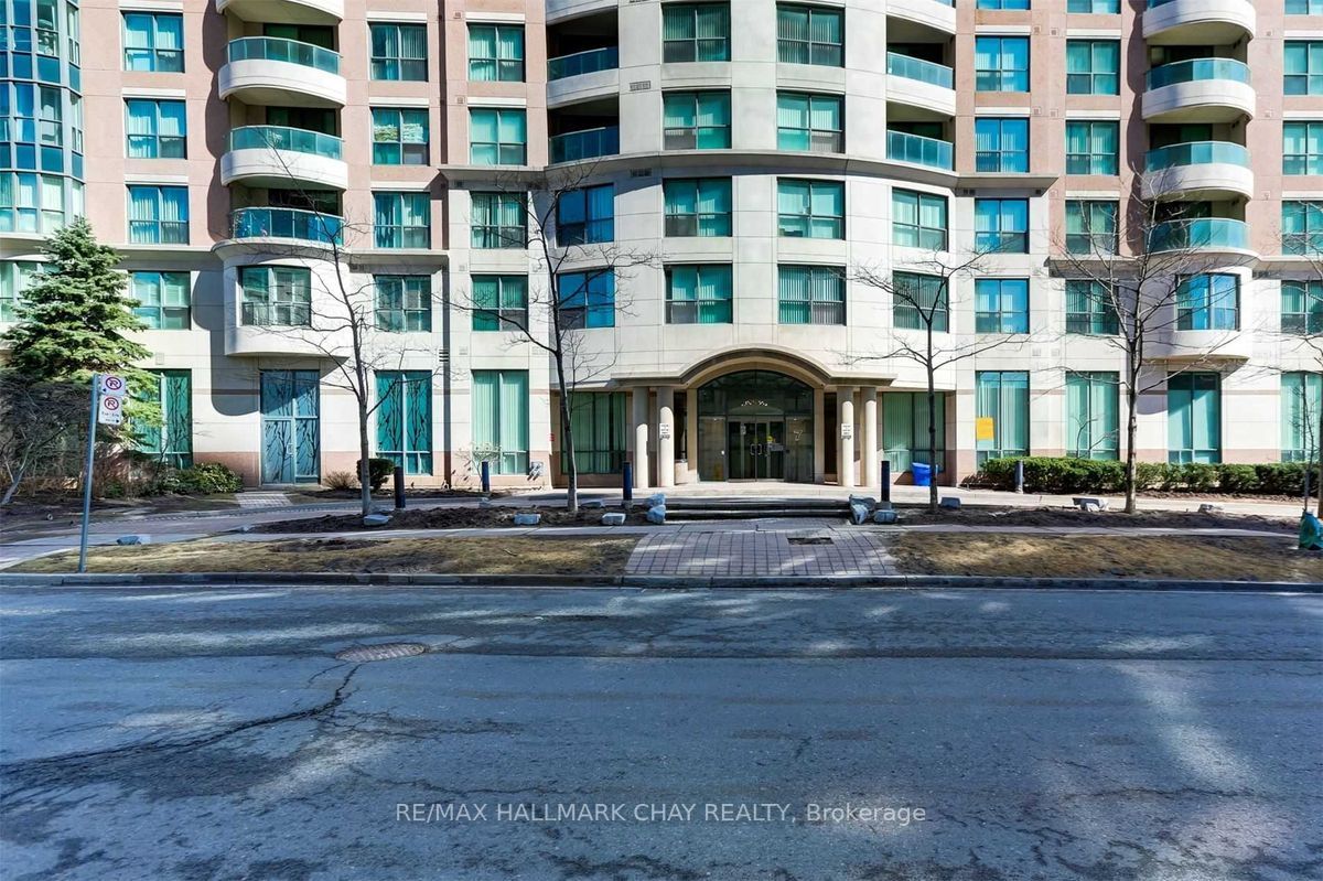 7 Lorraine Drive, #706