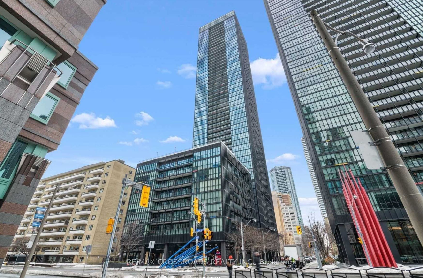 101 Charles St E, #3206