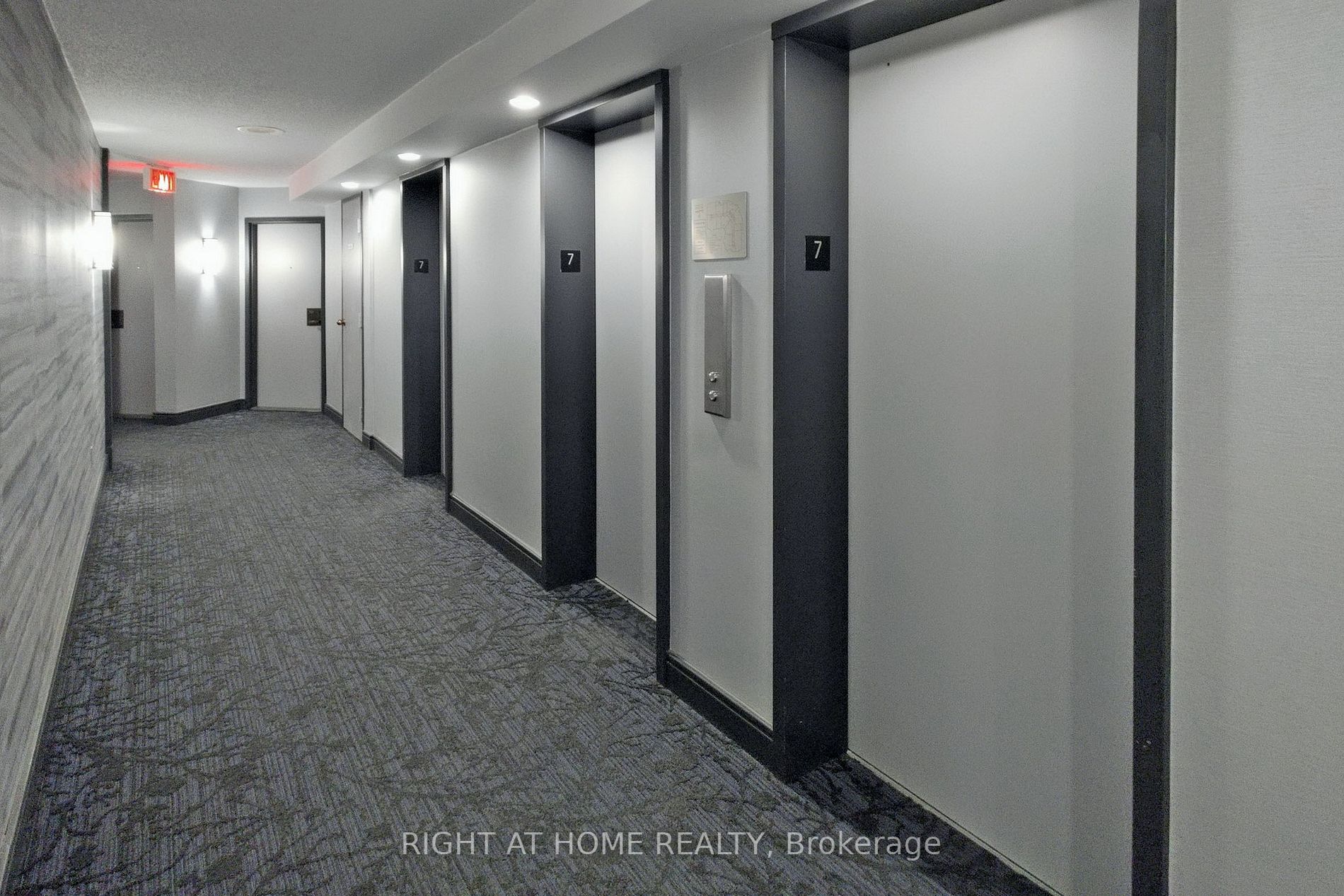 25 Maitland St, #205