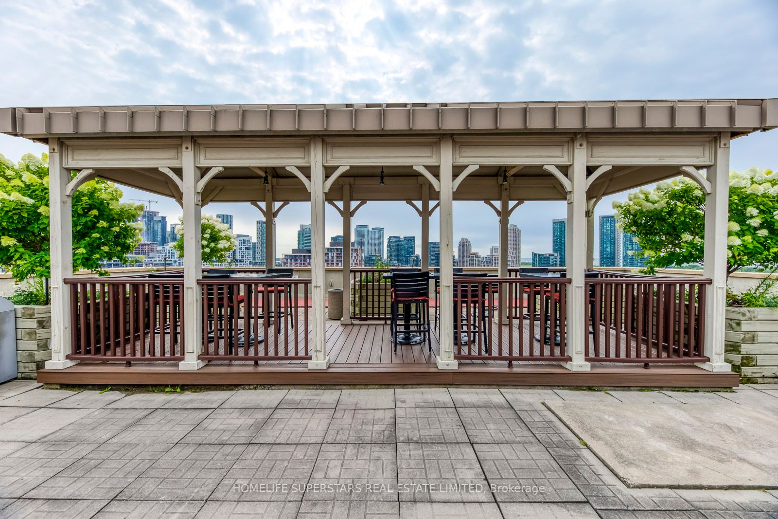 801 King St, #818