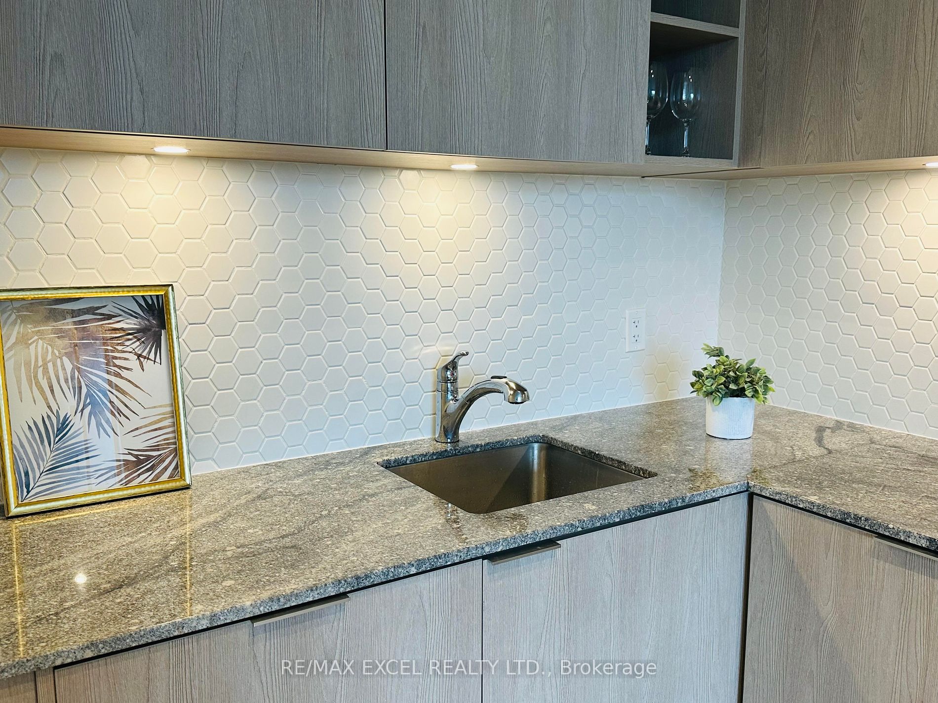 50 Ordnance St, #1708