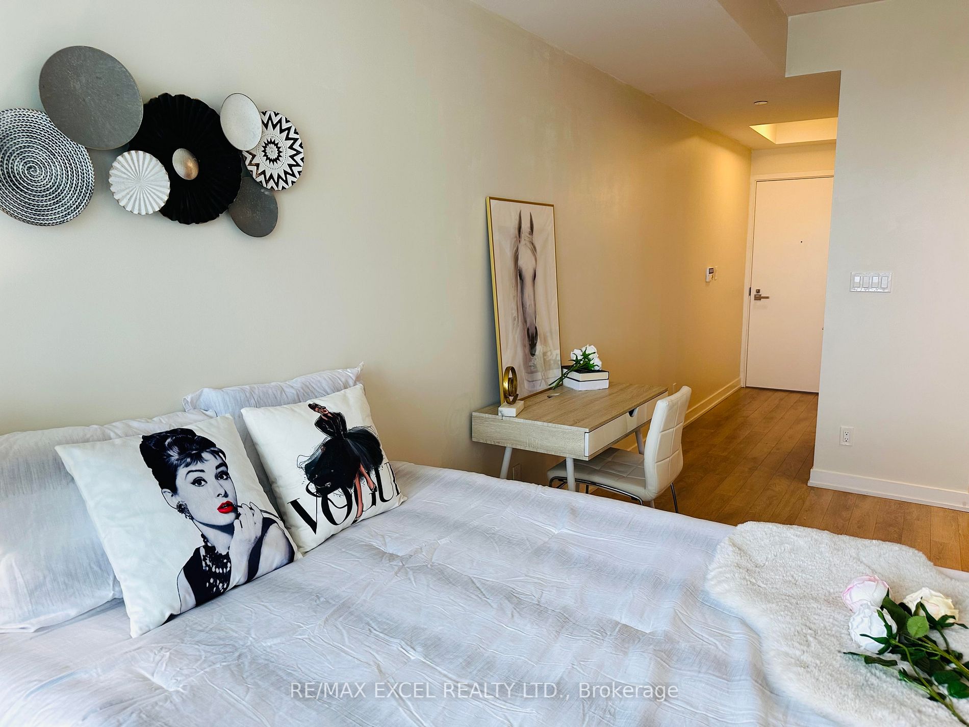 50 Ordnance St, #1708