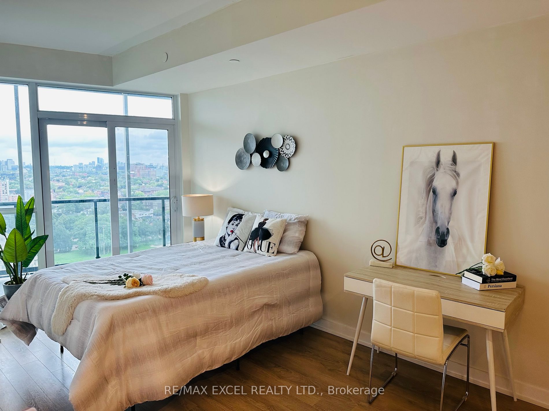 50 Ordnance St, #1708