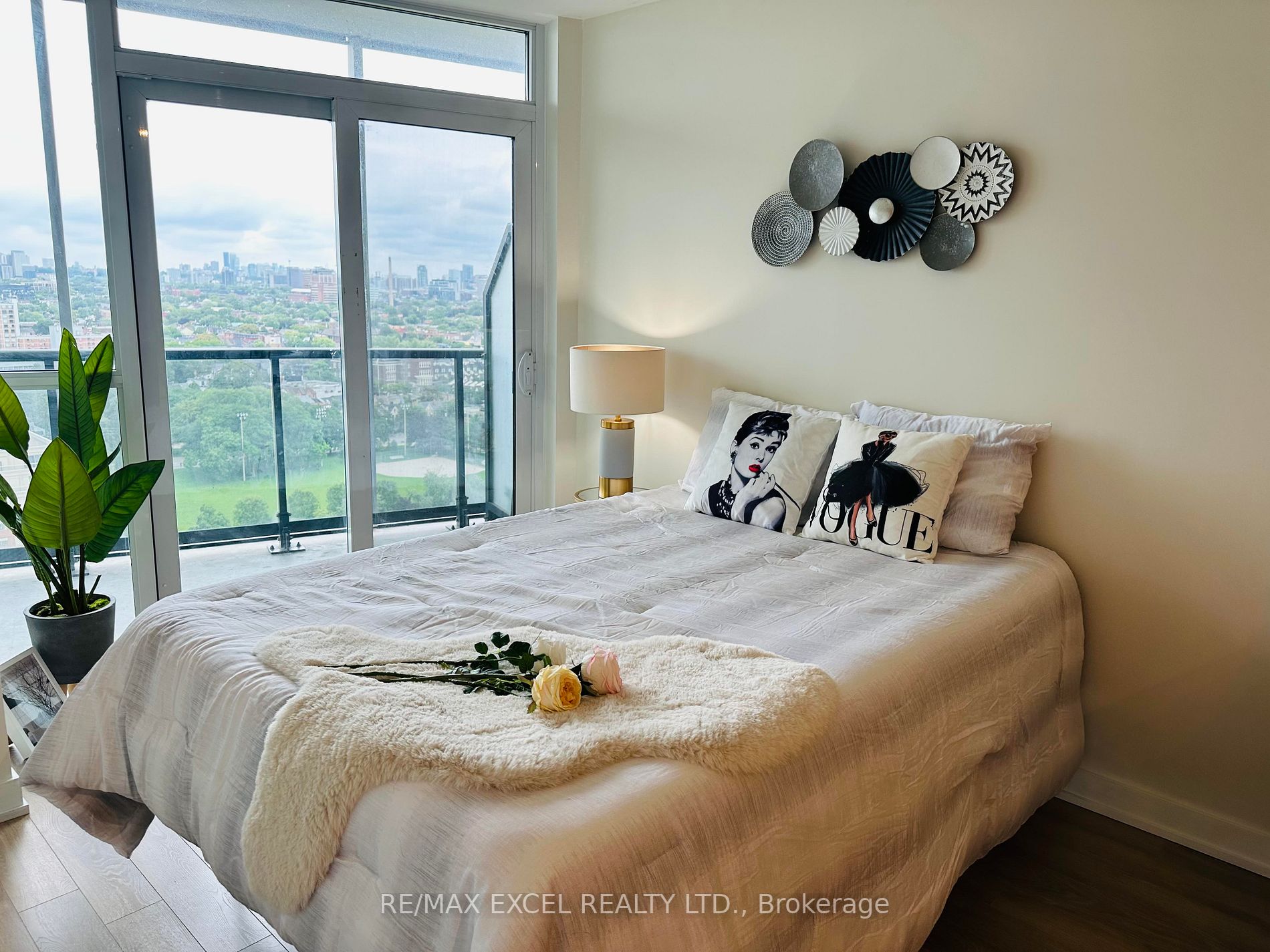 50 Ordnance St, #1708