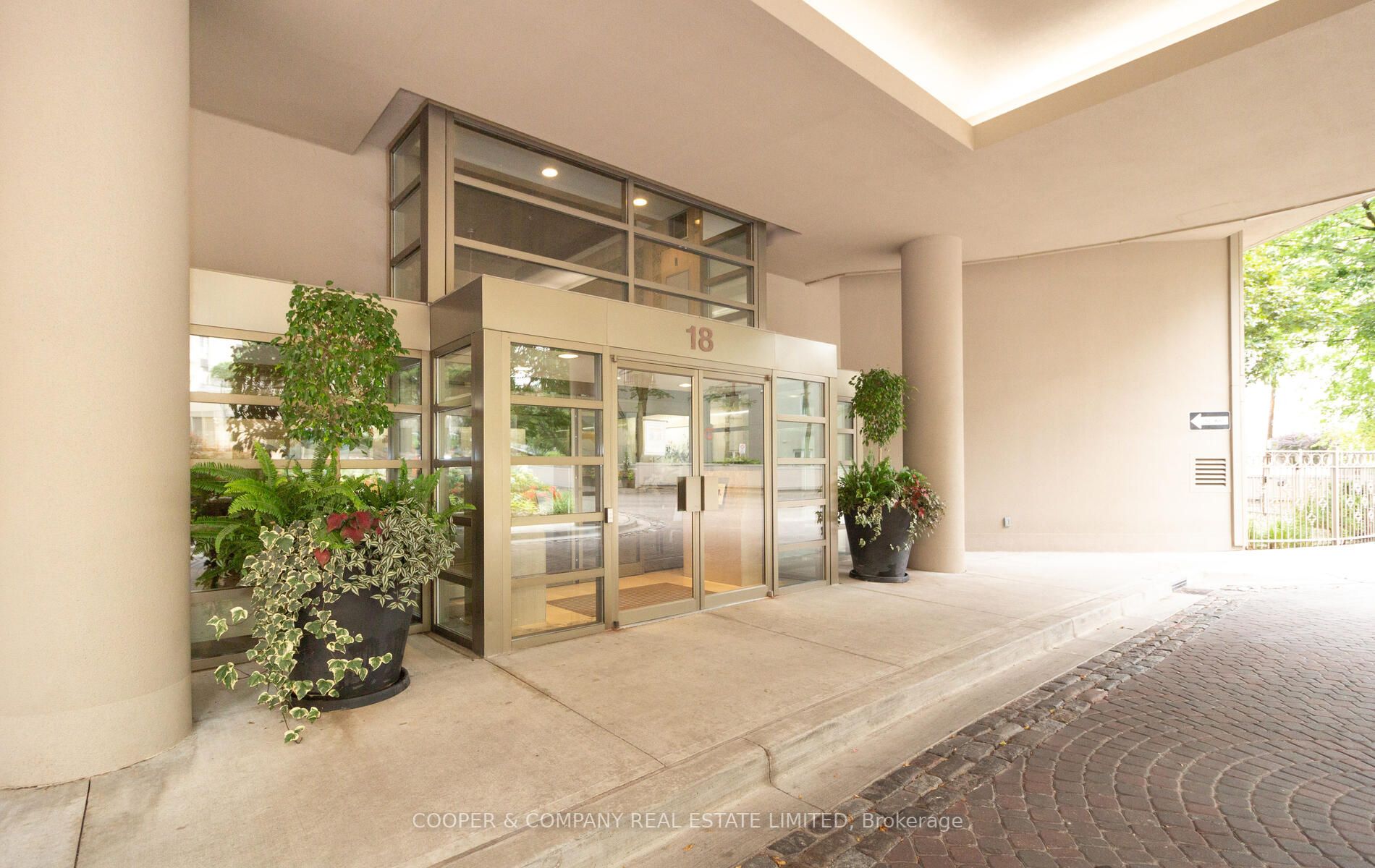 18 Lower Village Gate, #404