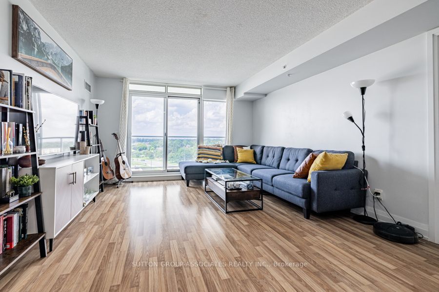 555 Wilson Ave, #803E