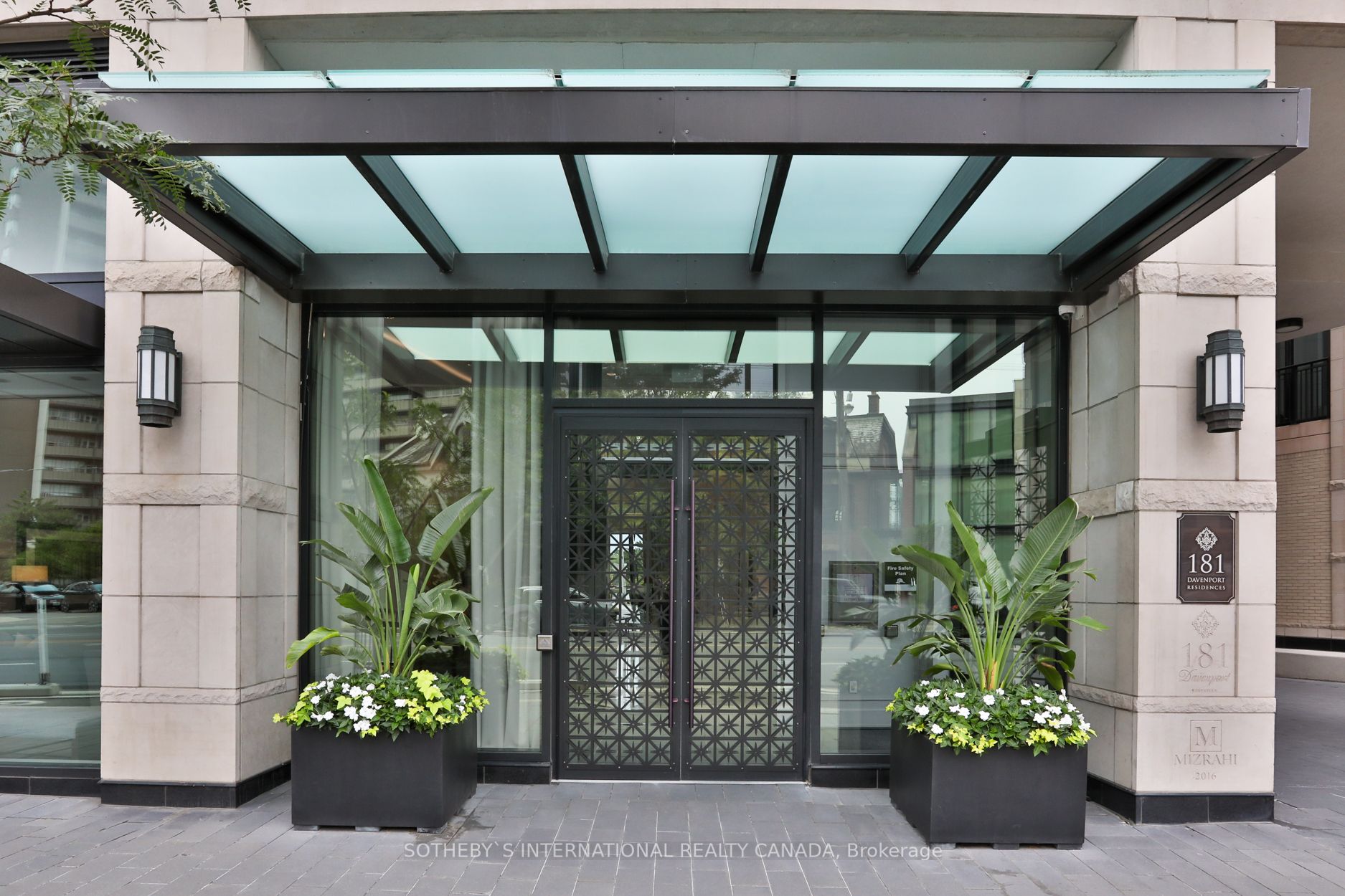 181 Davenport Rd, #505