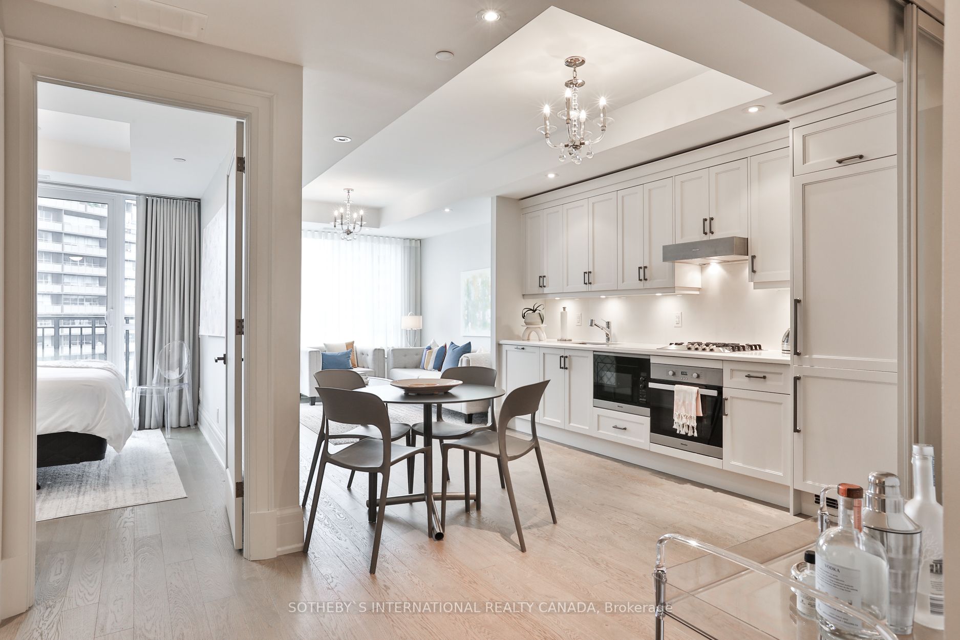 181 Davenport Rd, #505