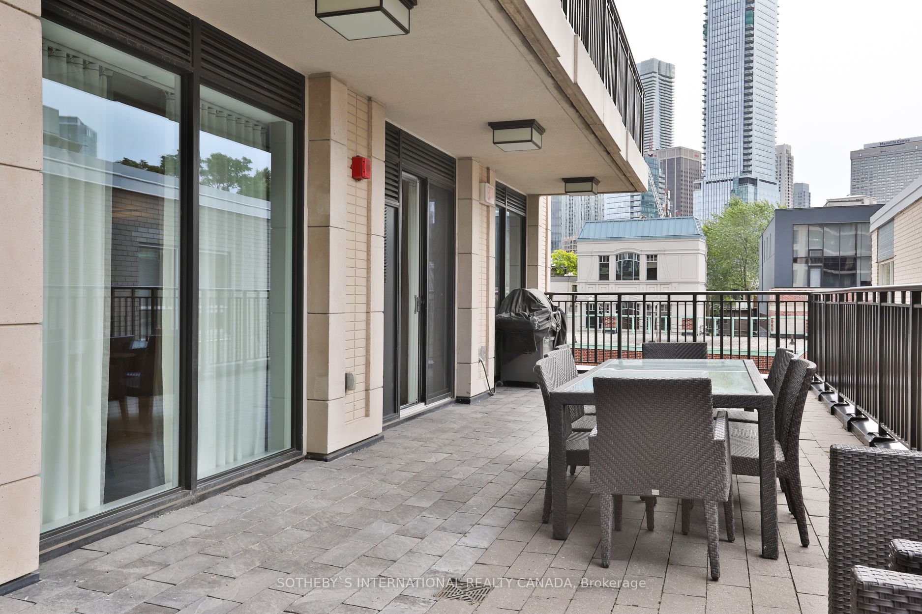 181 Davenport Rd, #505