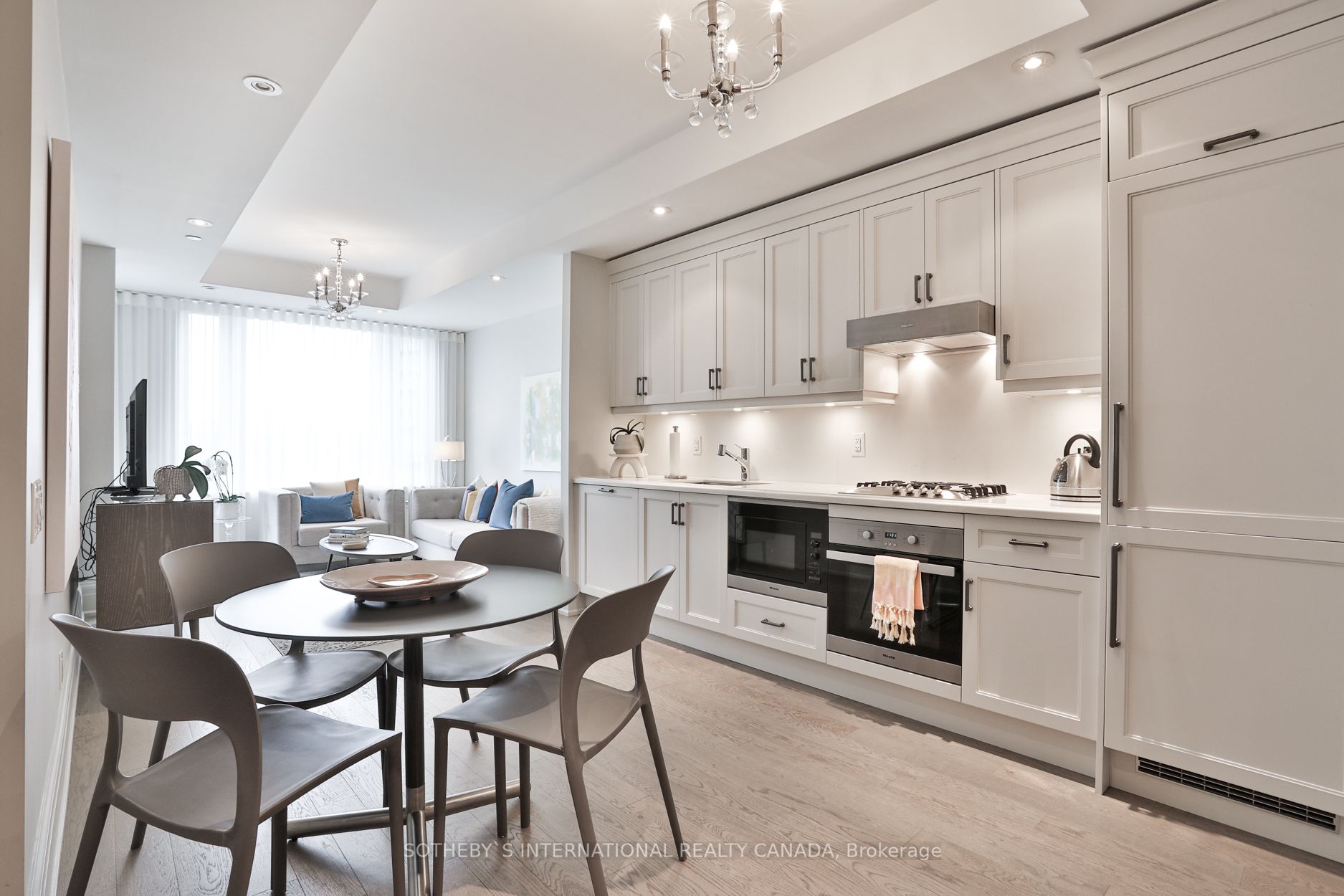181 Davenport Rd, #505