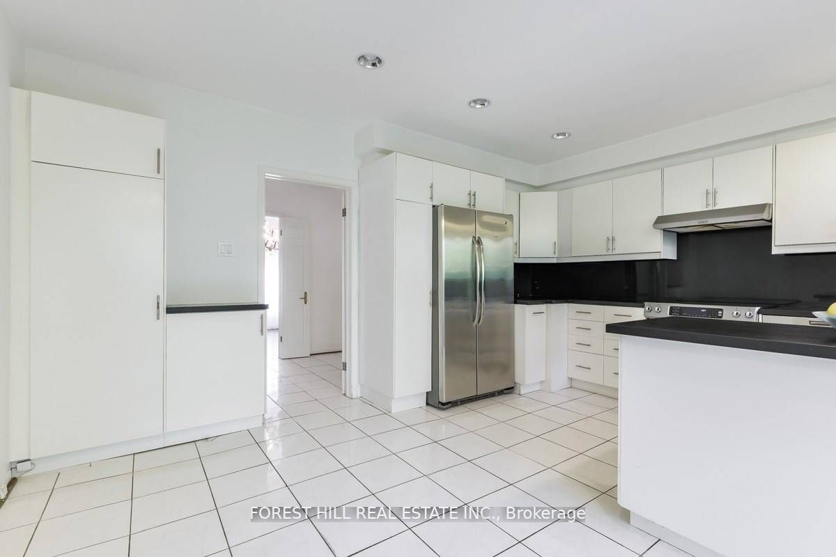 3 Tokay Crt