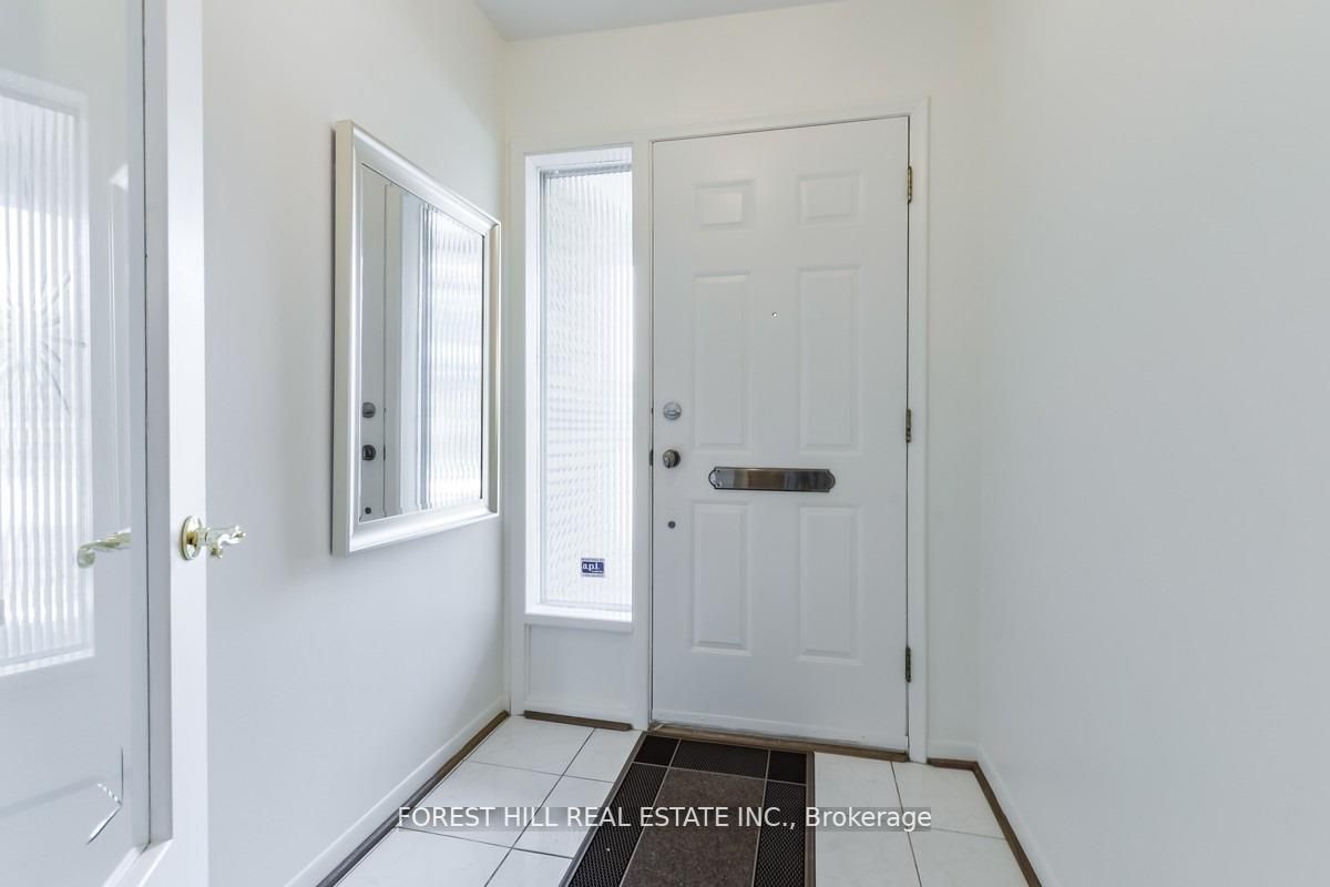 3 Tokay Crt