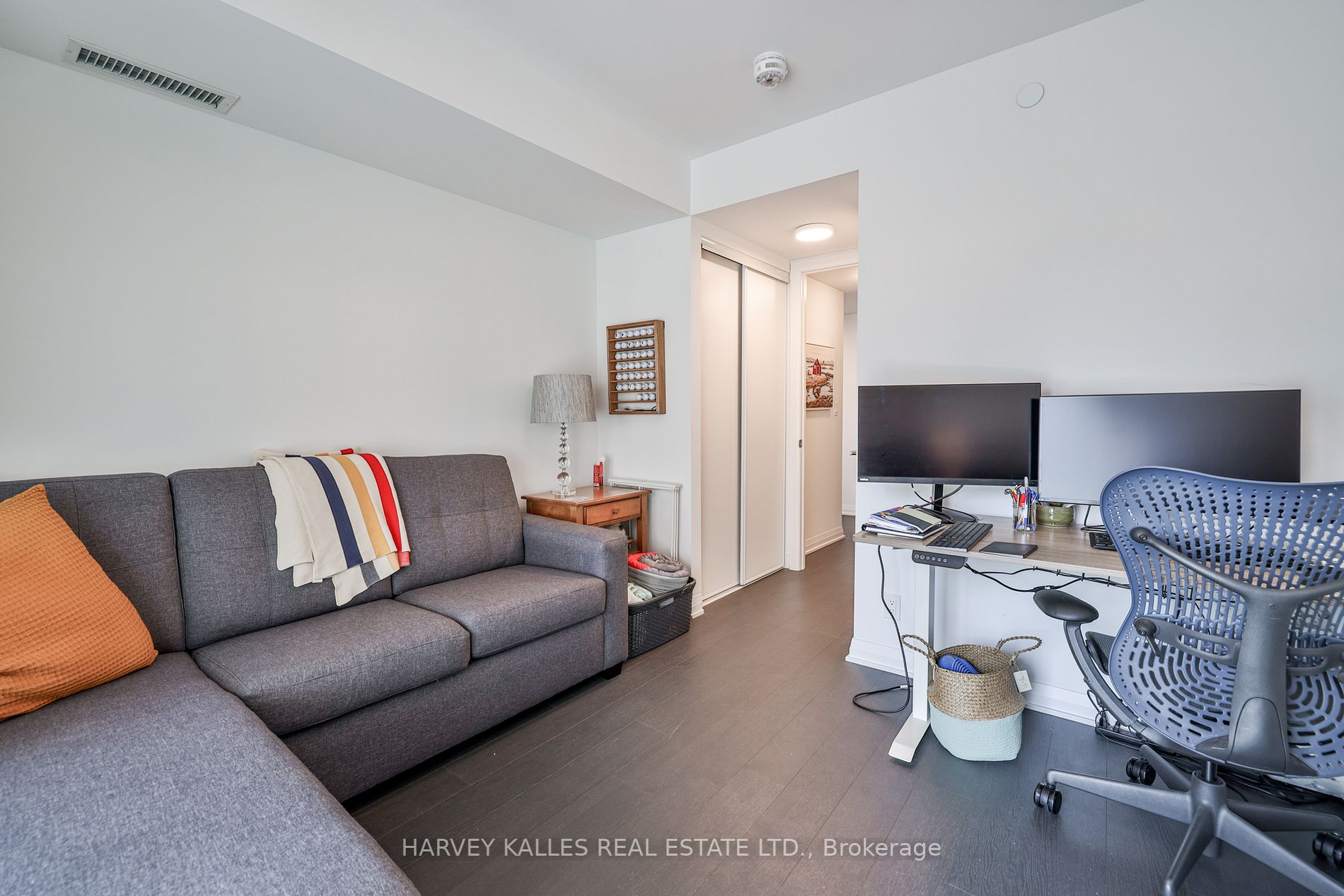 99 Foxbar Road, #1610