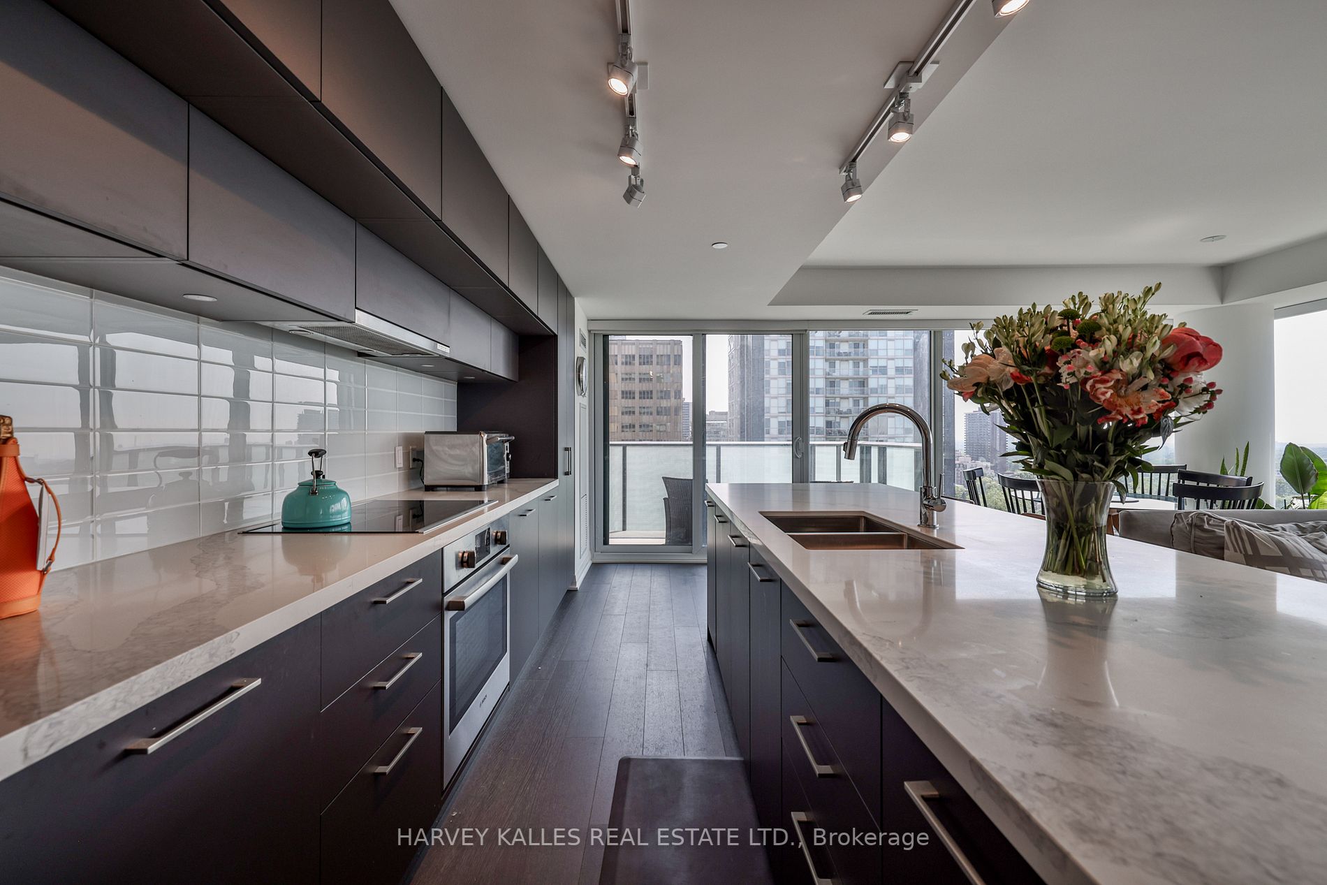 99 Foxbar Road, #1610