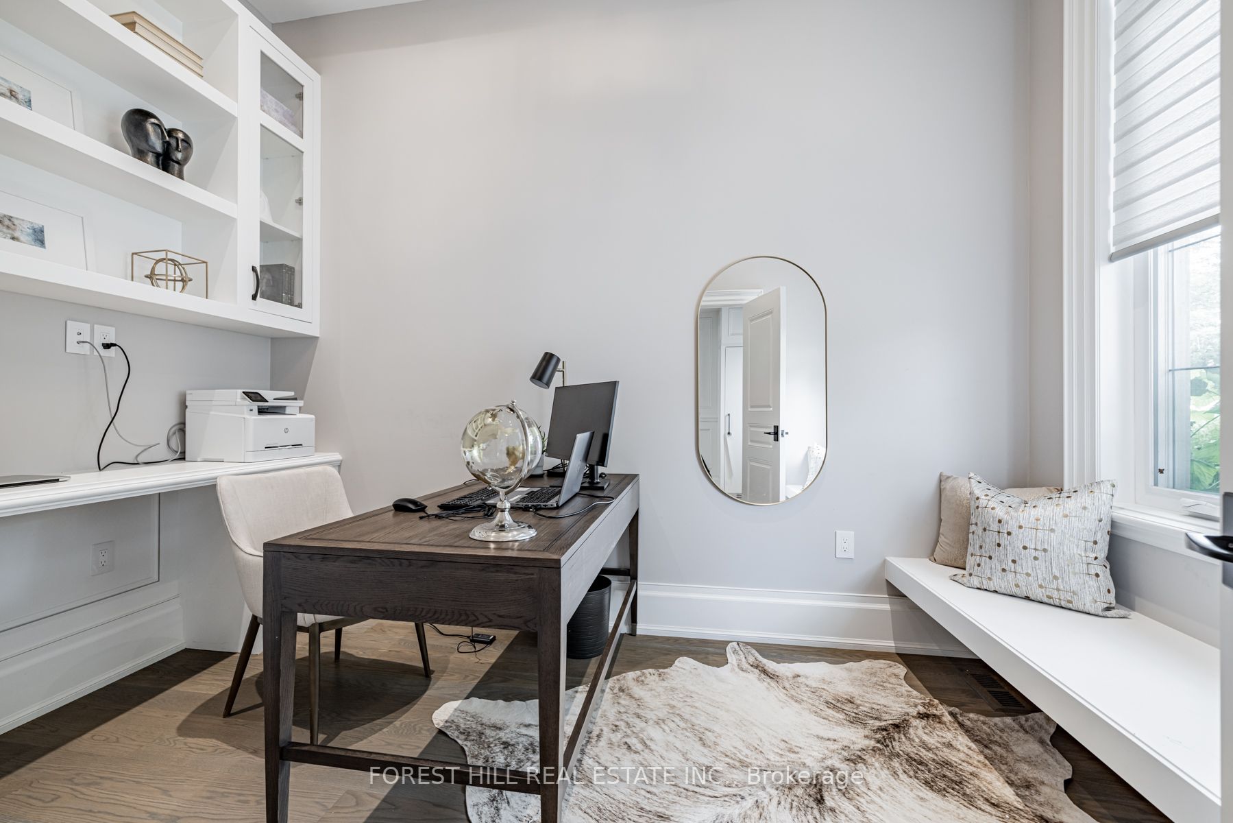 61 Hawksbury Dr