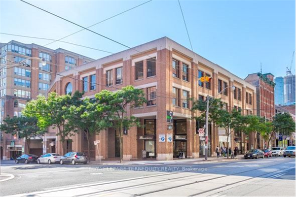 180 Frederick St, Toronto