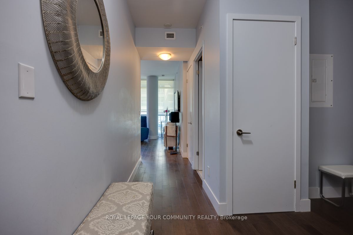 39 Sherbourne Street #1008