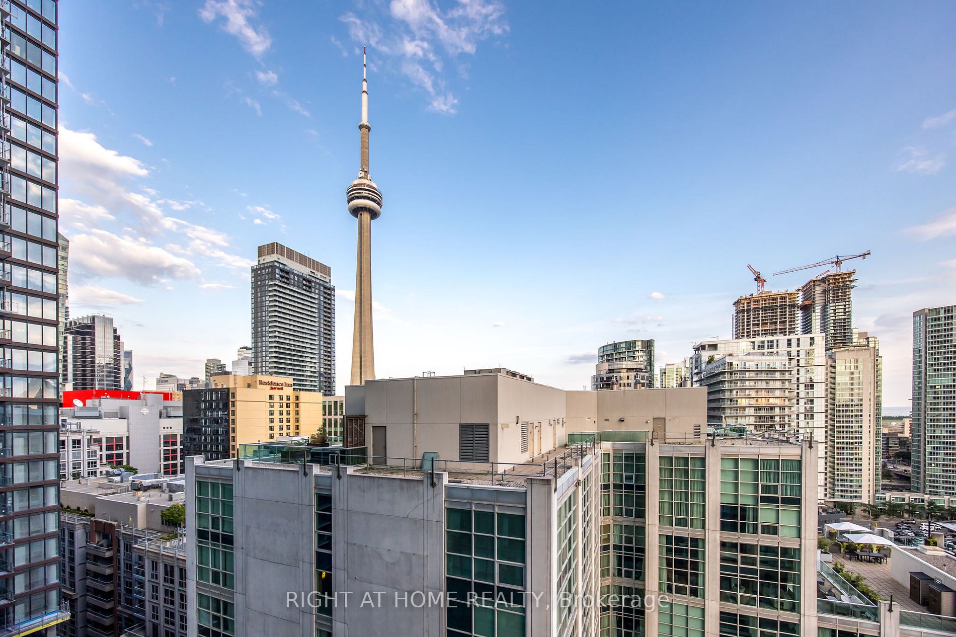 88 Blue Jays Way, #1607