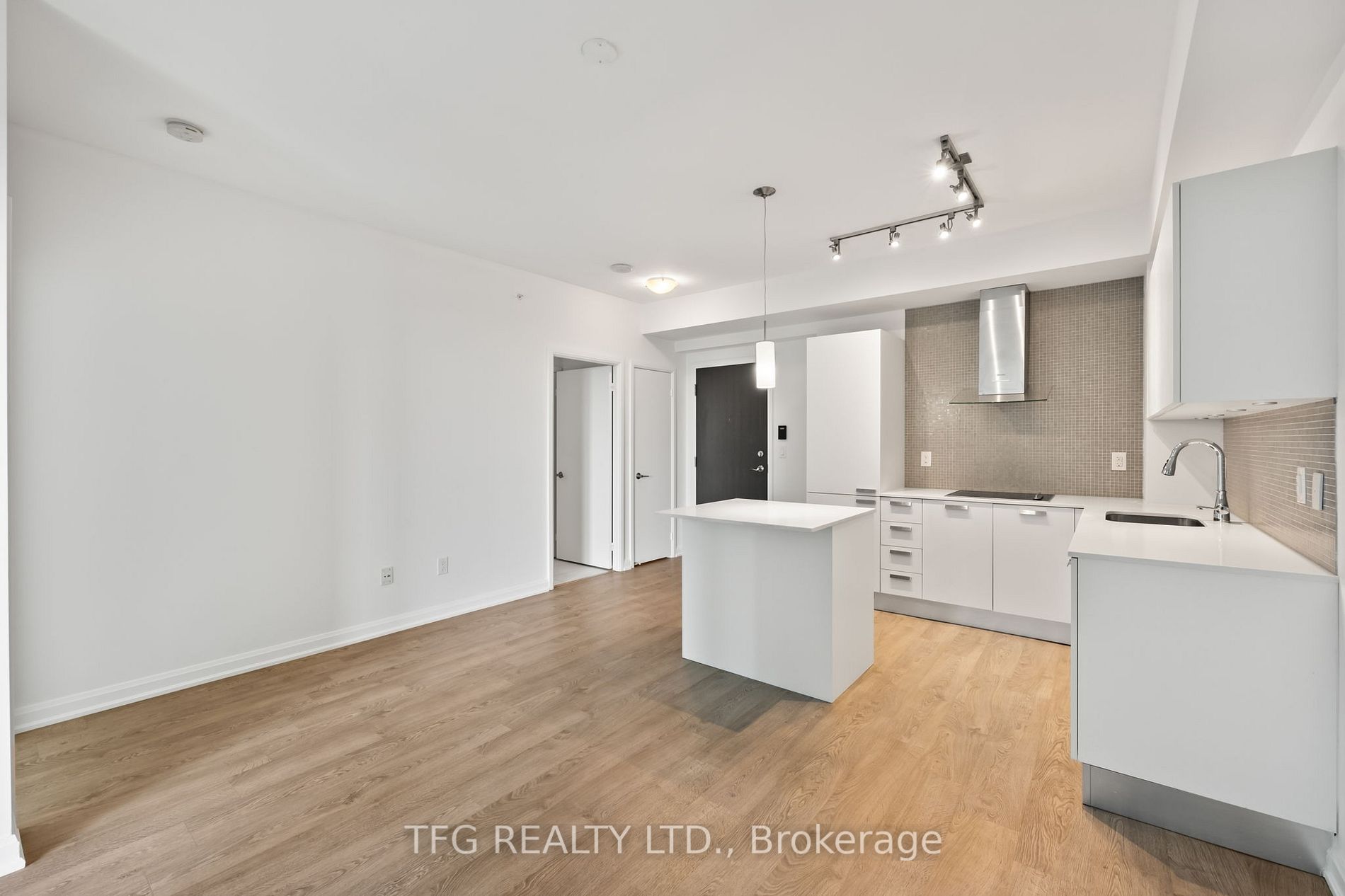 9 Bogert Avenue, #2804