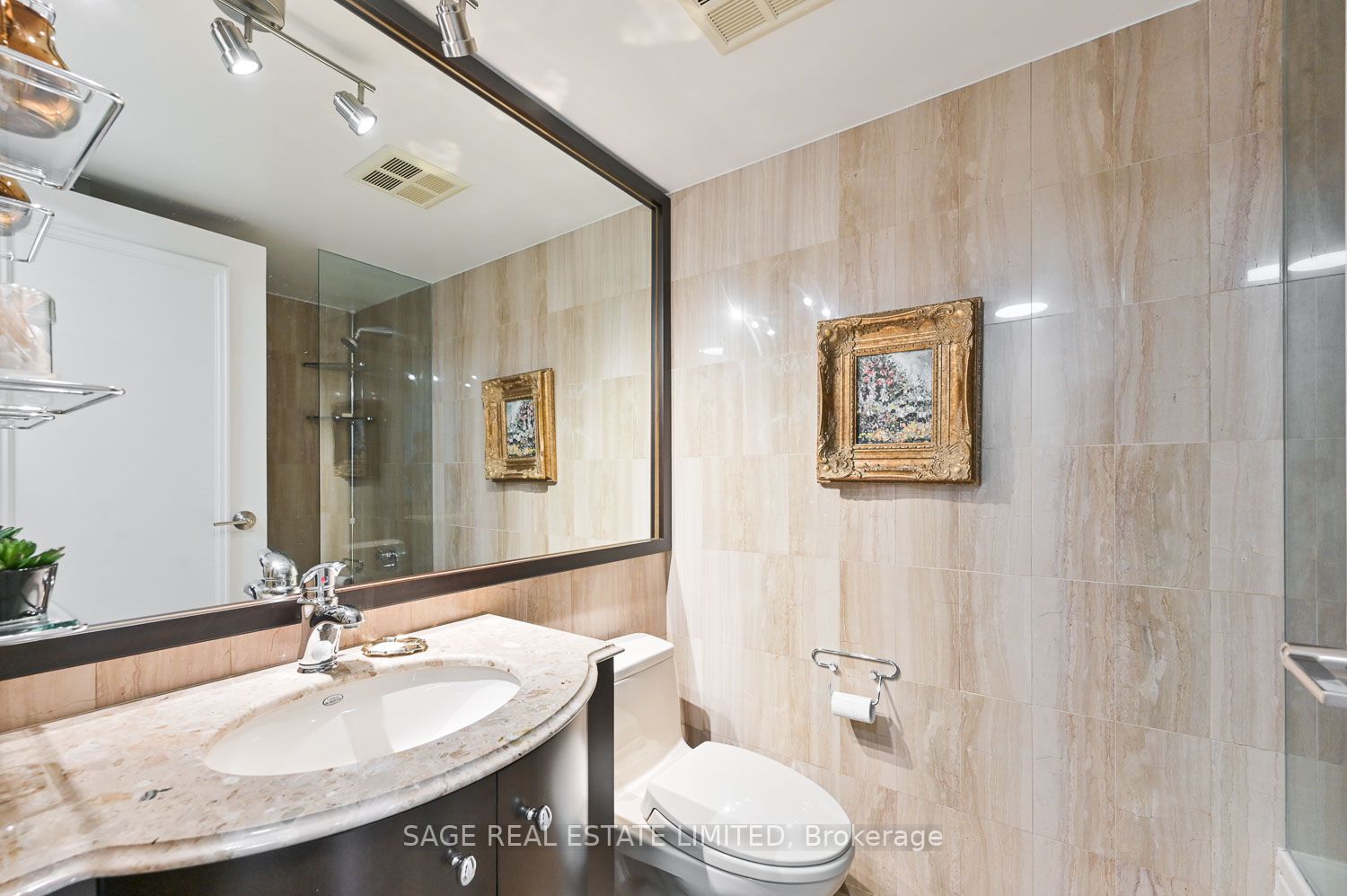 82 Lombard St, #412