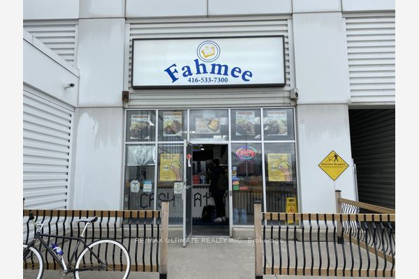 222 Lansdowne Ave, Toronto