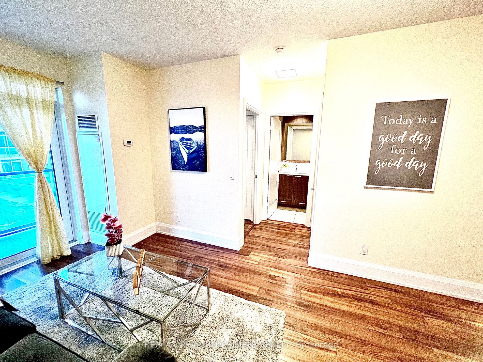 120 Harrison Garden Blvd, #1032