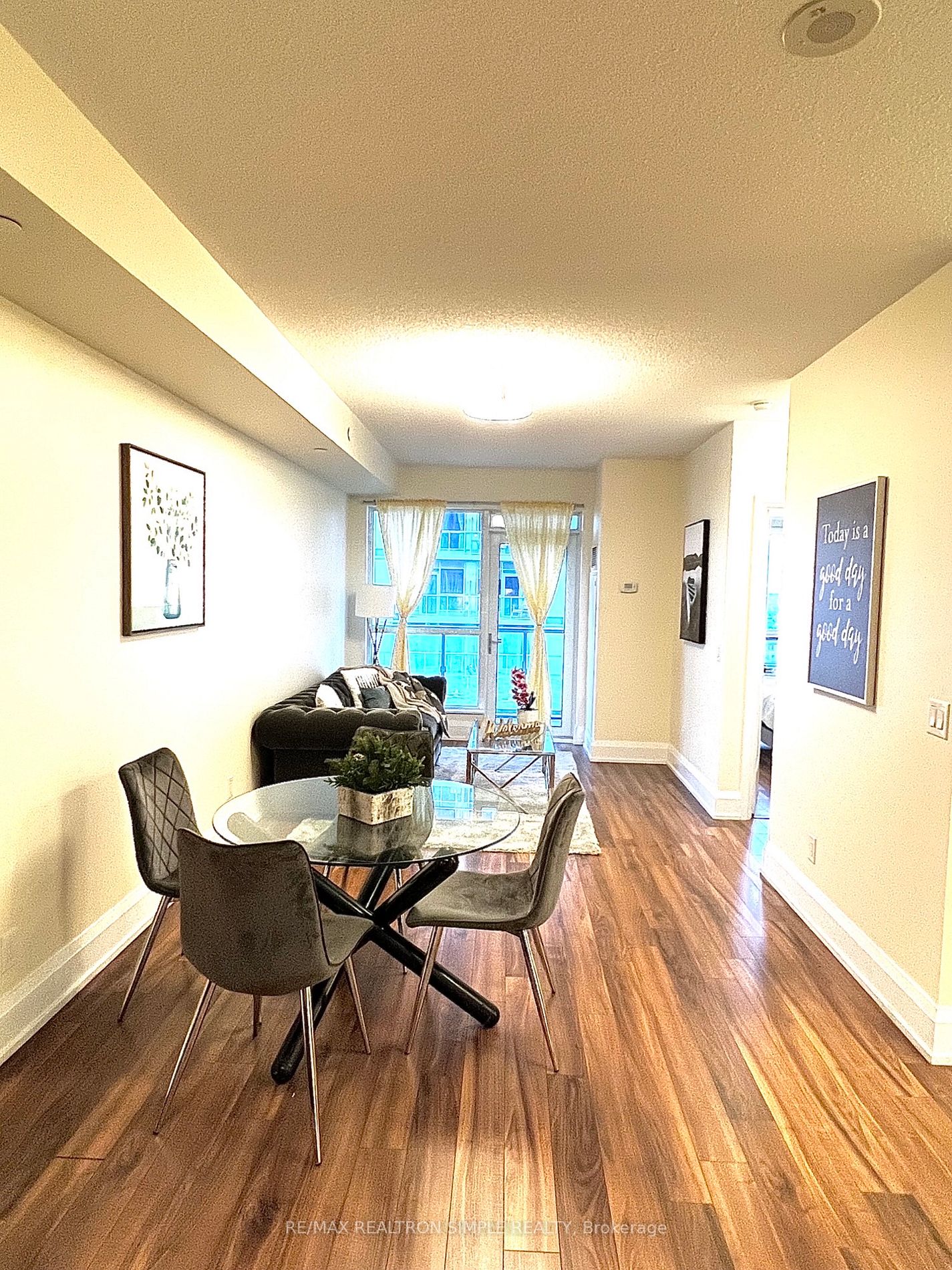 120 Harrison Garden Blvd, #1032