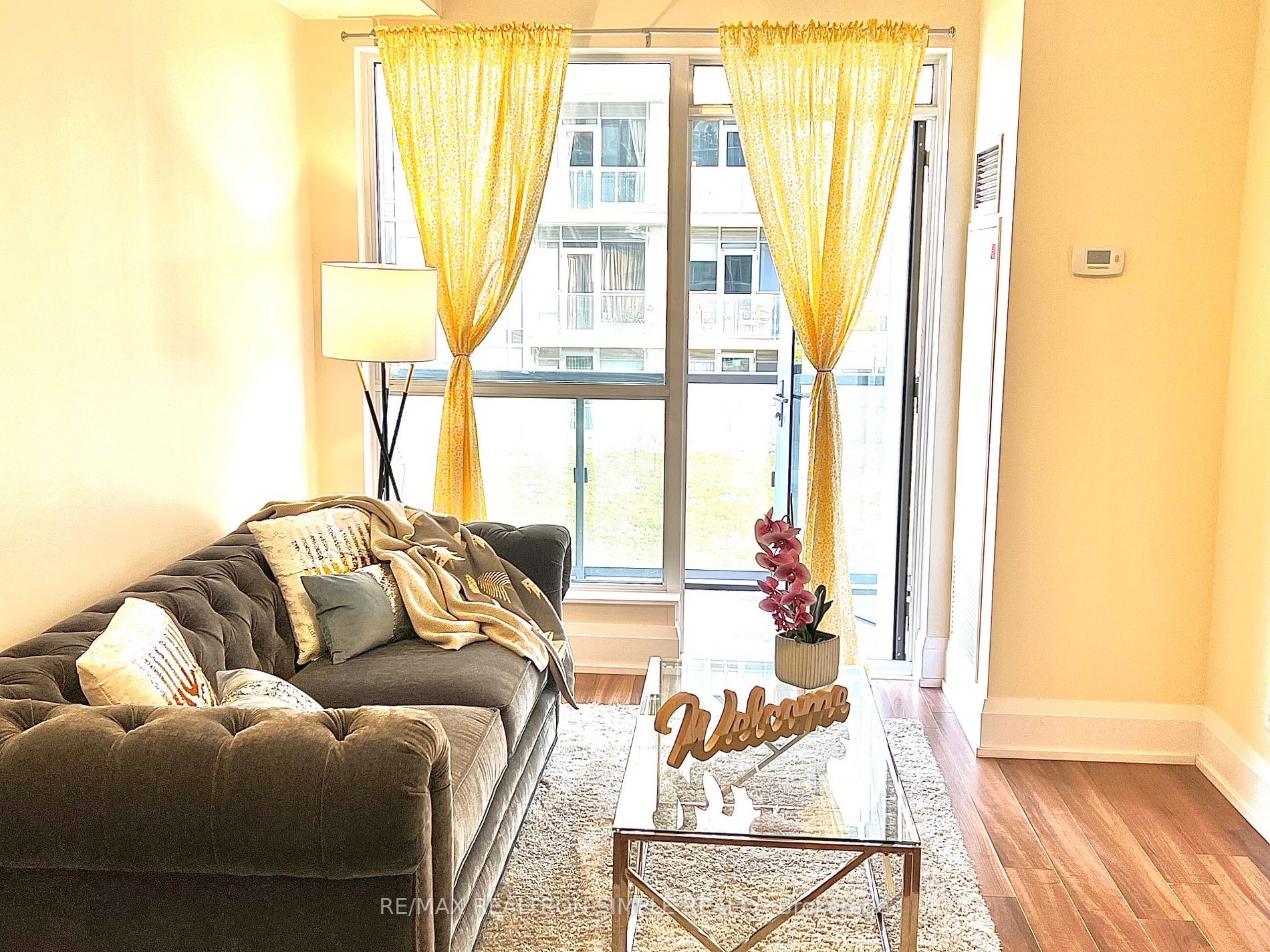 120 Harrison Garden Blvd, #1032