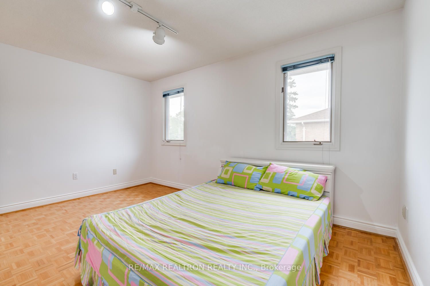 Listing C6725402 - Large Photo # 23