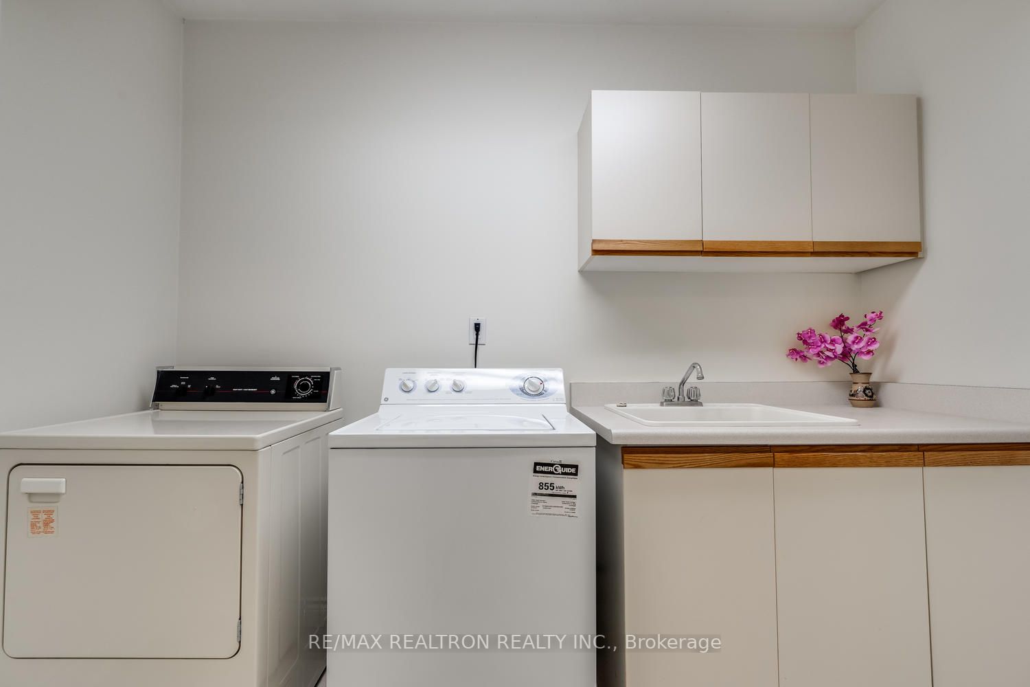 Listing C6725402 - Large Photo # 27