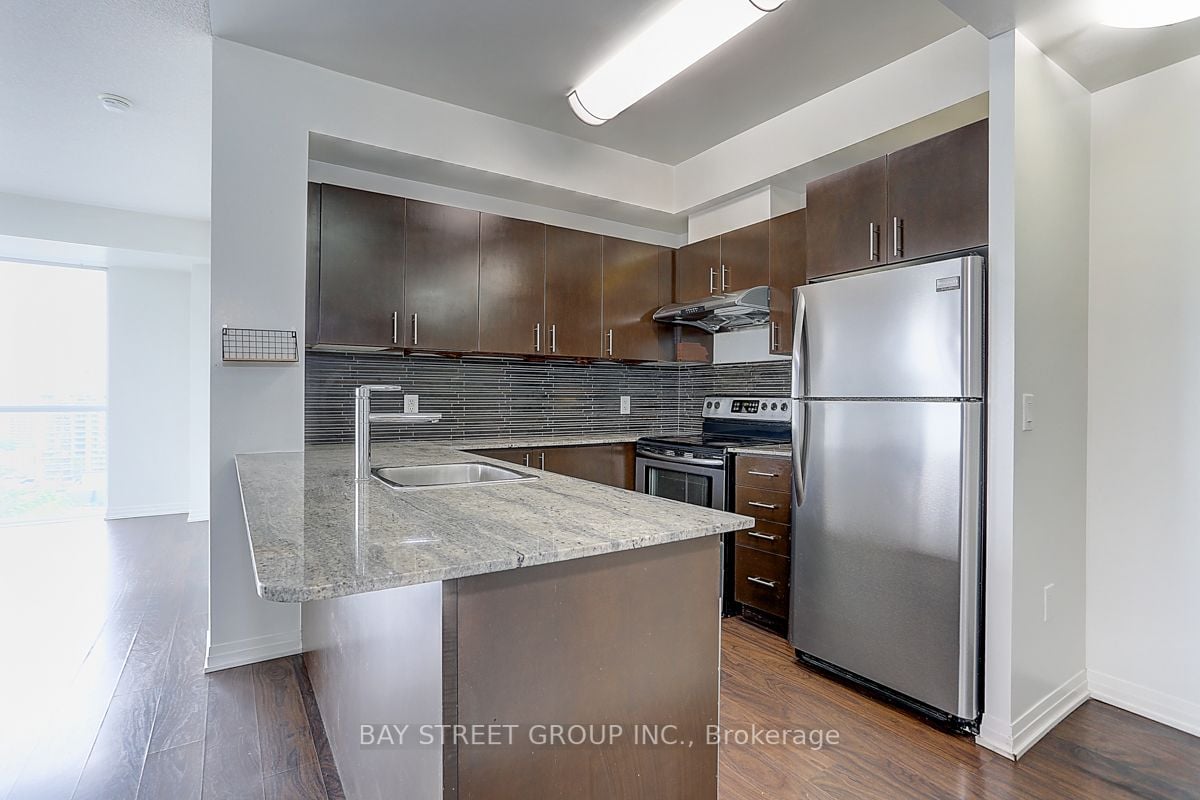 25 Cole St, #1603