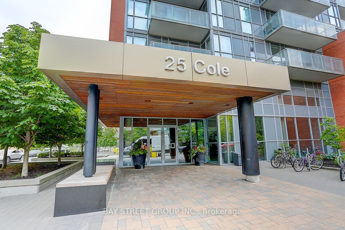 25 Cole St, #1603
