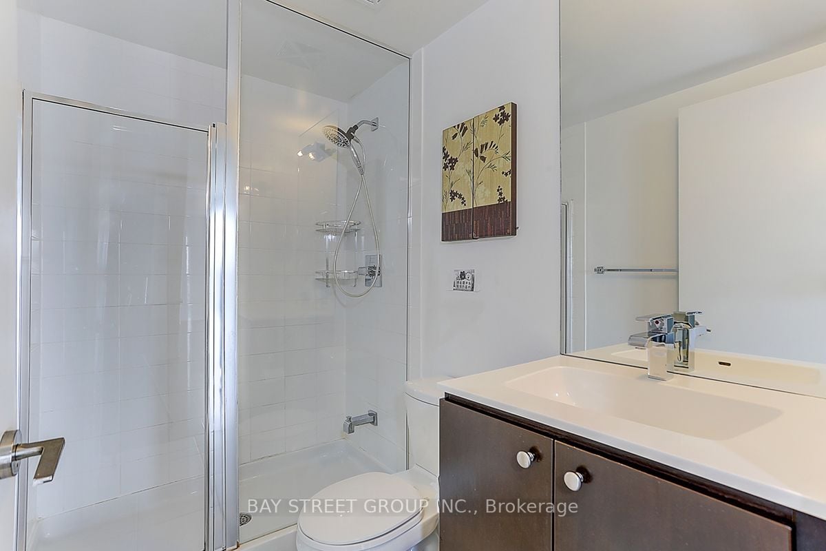 25 Cole St, #1603