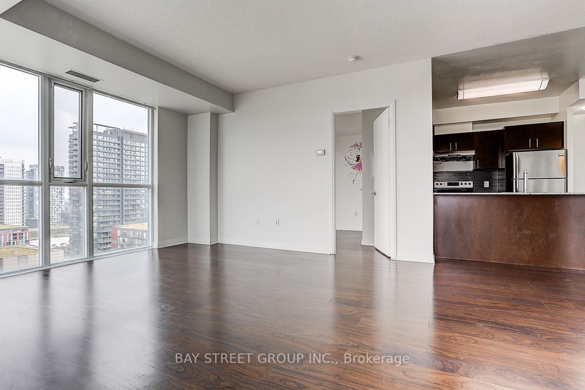 25 Cole St, #1603