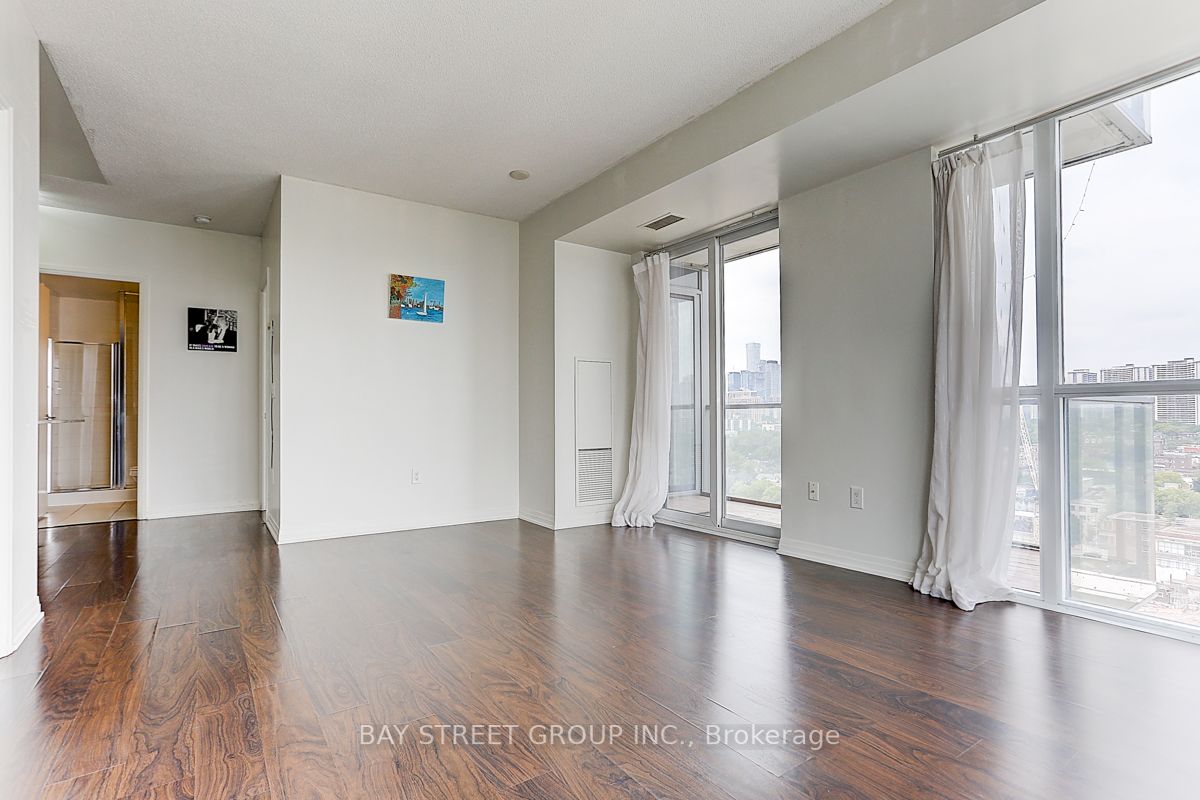 25 Cole St, #1603