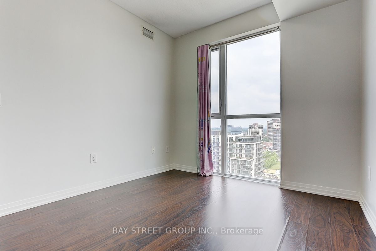 25 Cole St, #1603