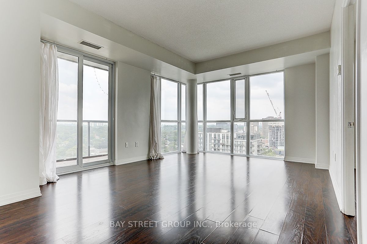 25 Cole St, #1603