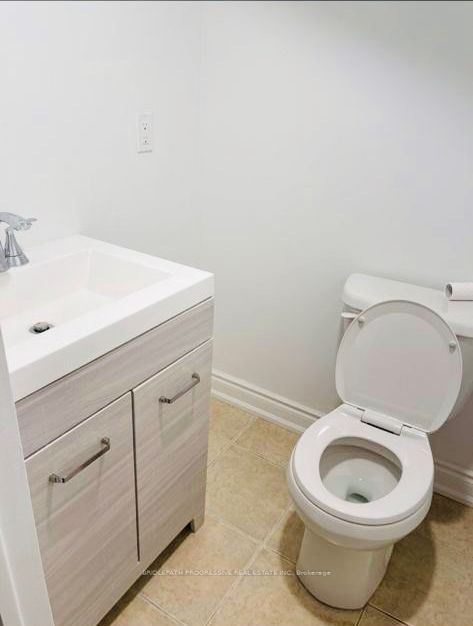 173 Caribou Rd, #Lower